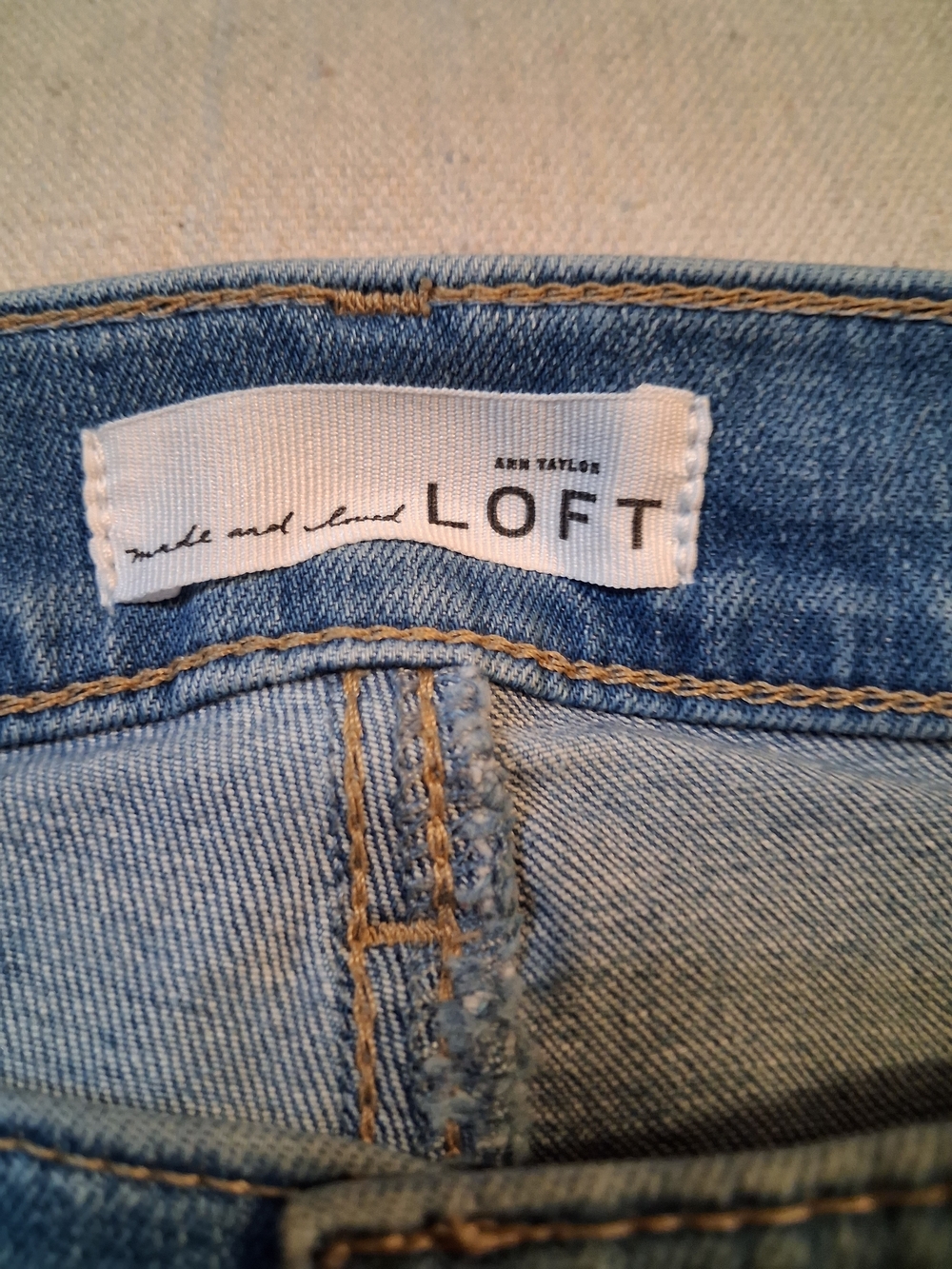 Ann Taylor Loft Modern Skinny Jeans Women's Size 4 - Picture 3 of 9